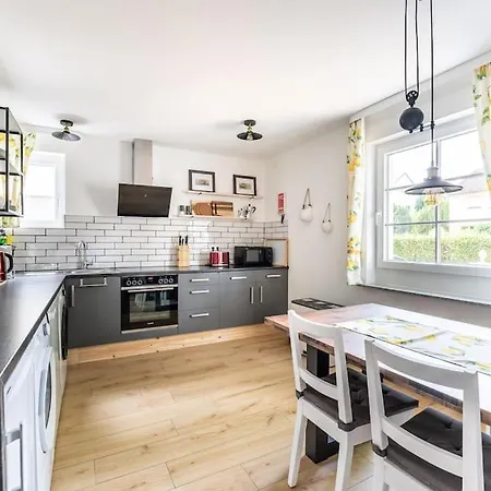 Komfortable Fewo Zw. Bodensee Und Hegau Vulkanen Apartmán *
